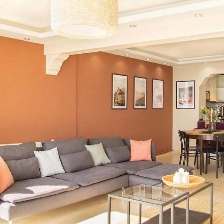Exceptional Flat With Gorgeous Sea View In Izmir Apartment Exterior photo