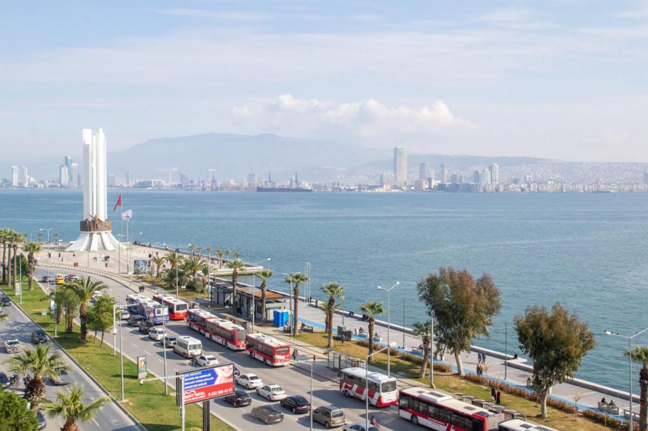 Exceptional Flat With Gorgeous Sea View In Izmir Apartment Exterior photo